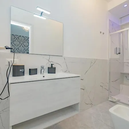 בית הארחה Round - 7